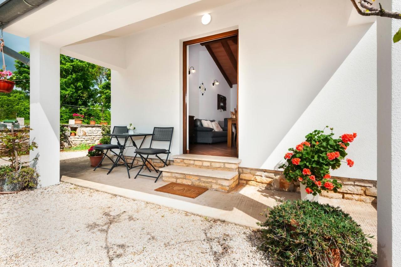House Ulika Apartment Bale Exterior photo